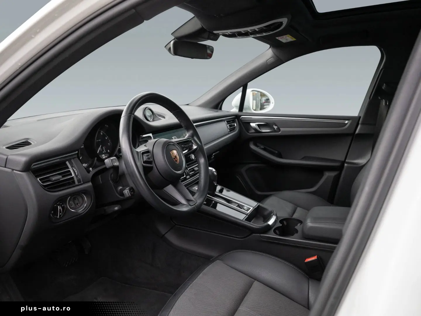 Macan AHK Panorama Dach Rückfahrkamera