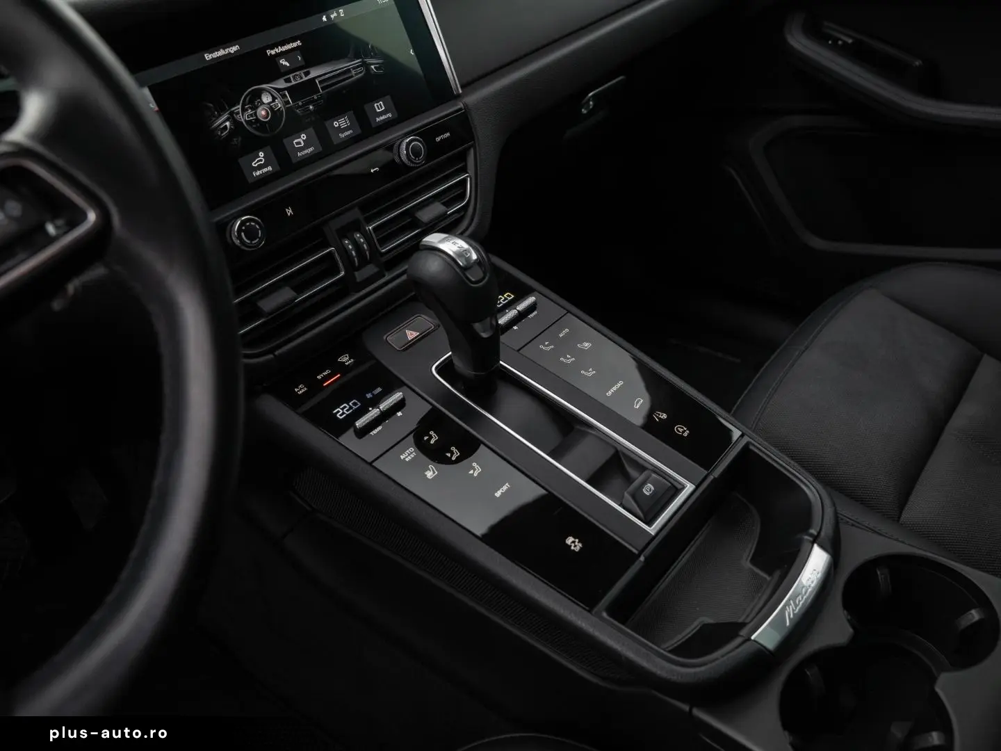 Macan AHK Panorama Dach Rückfahrkamera