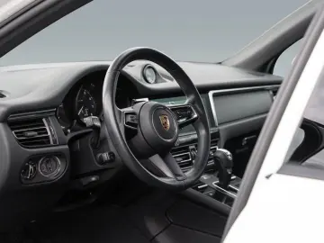 Macan AHK Panorama Dach Rückfahrkamera