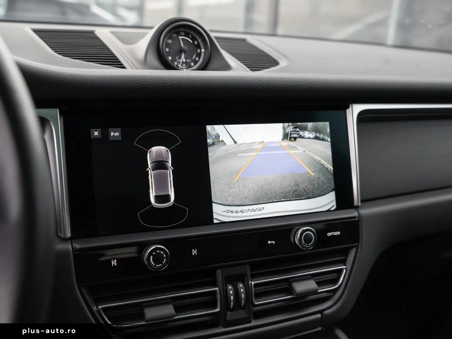 Macan AHK Panorama Dach Rückfahrkamera