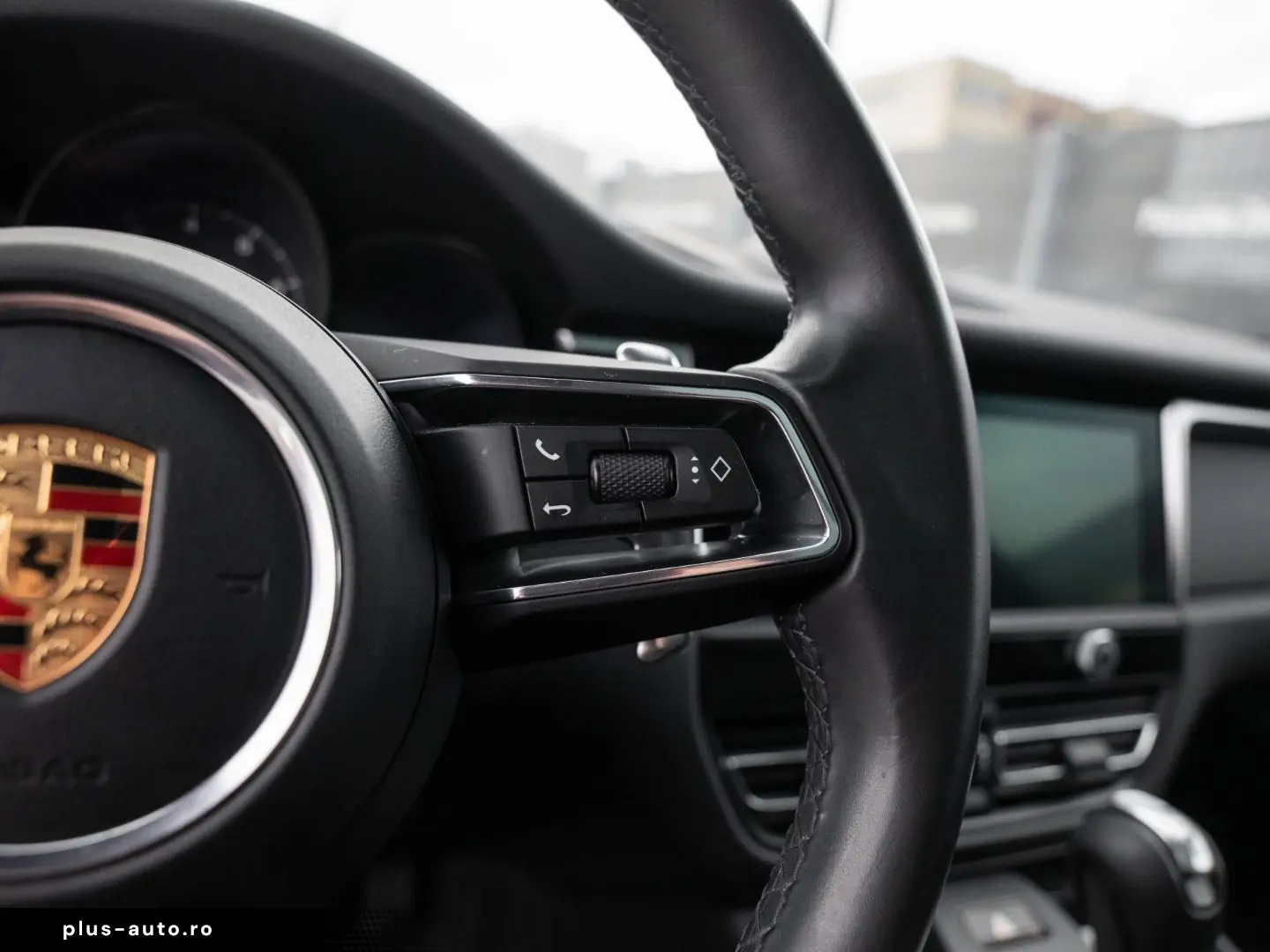 Macan AHK Panorama Dach Rückfahrkamera