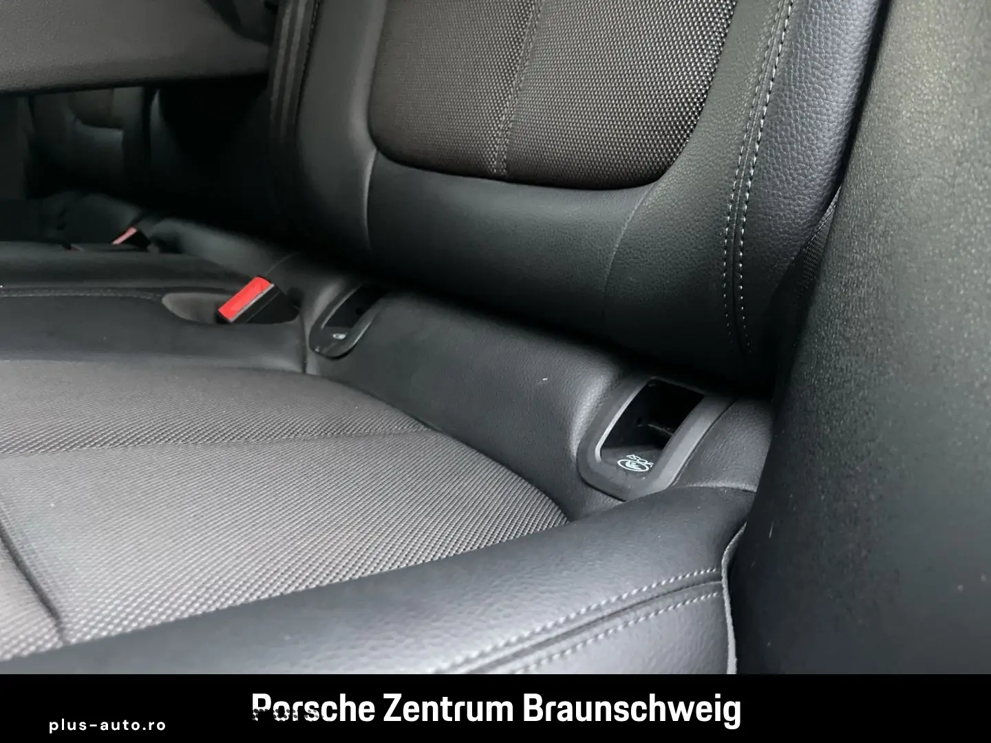 Macan BOSE Sportabgasanlage Panoramadach LED