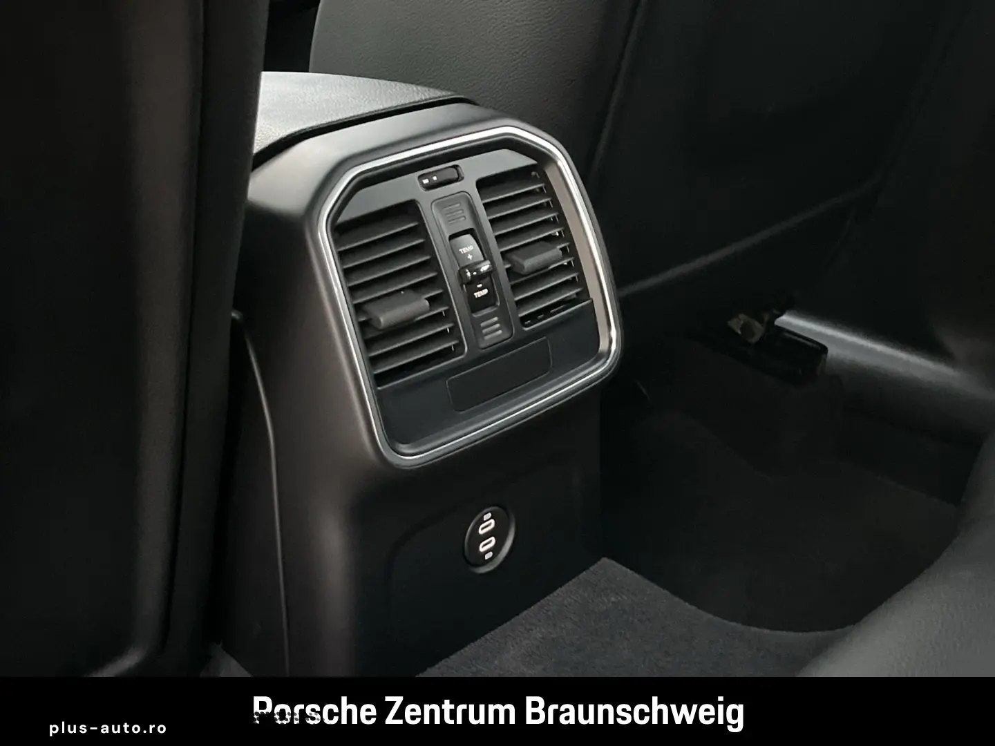 Macan BOSE Sportabgasanlage Panoramadach LED