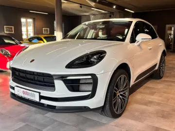 Macan S Pano AHK Nav Burmester StdHzg PASM 21