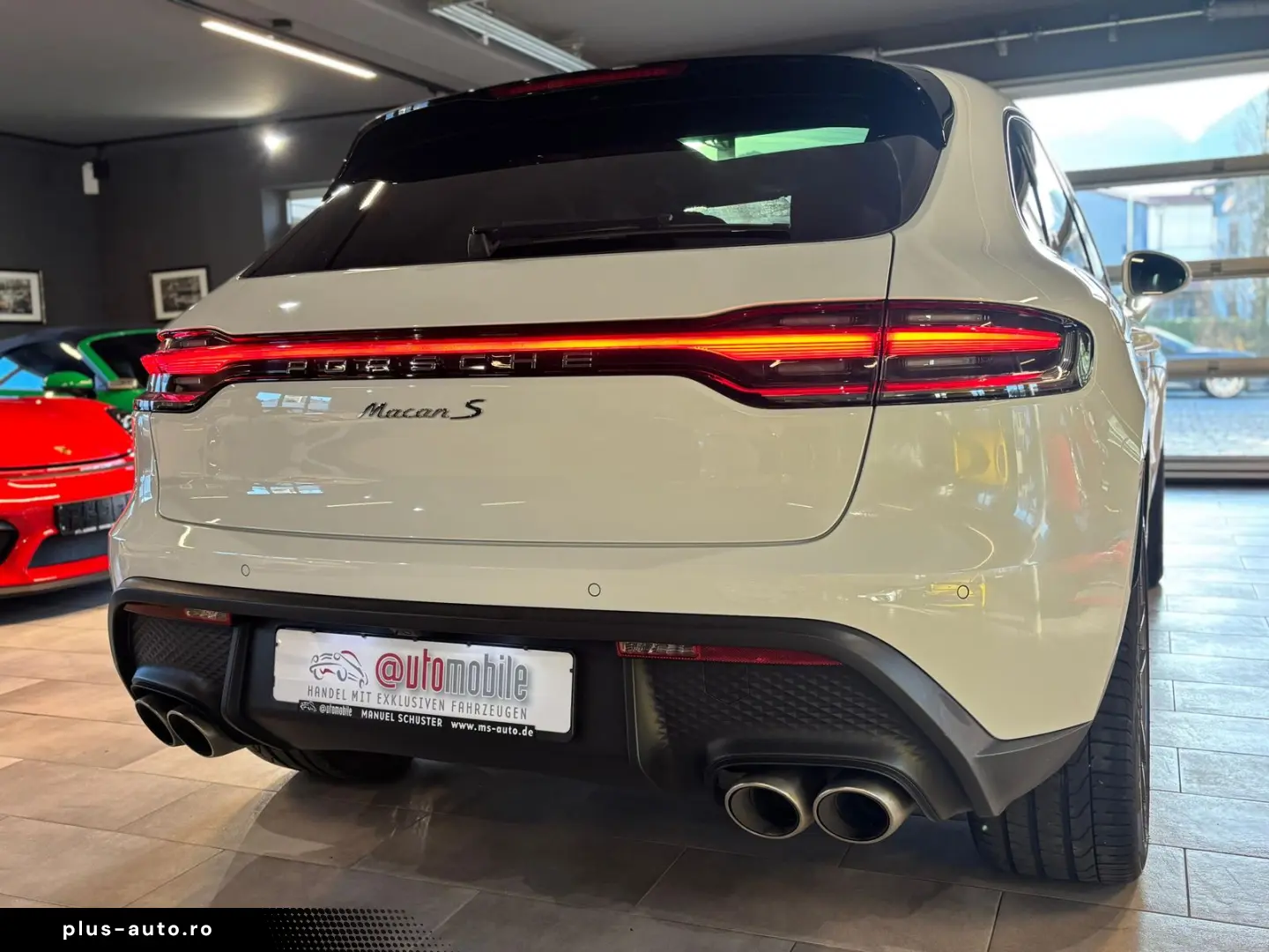 Macan S Pano AHK Nav Burmester StdHzg PASM 21