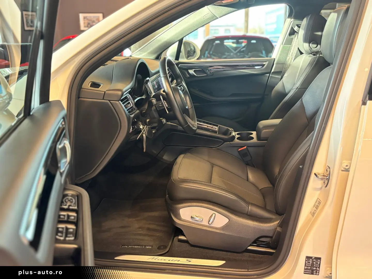 Macan S Pano AHK Nav Burmester StdHzg PASM 21