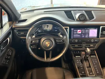 Macan S Pano AHK Nav Burmester StdHzg PASM 21