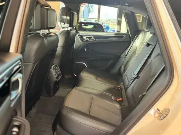 Macan S Pano AHK Nav Burmester StdHzg PASM 21