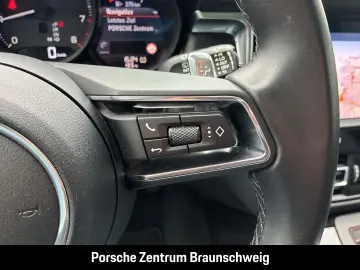 Macan BOSE Luftfederung Rückfahrkamera LED