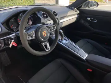 Cayman (718)  Rückfahrkamera  Sportabgasanl.