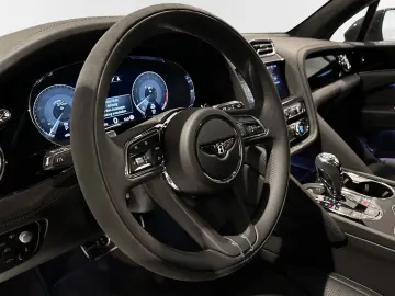 Bentayga 4.0 V8 S  Pano  22  360   Headup