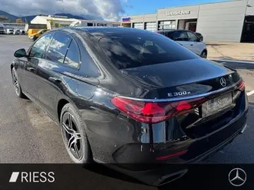 E 300 e 4M AMG Sport Night Distr Pano W-Paket 19