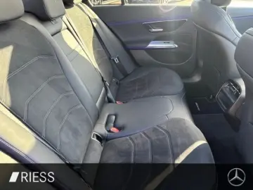 E 300 e 4M AMG Sport Night Distr Pano W-Paket 19