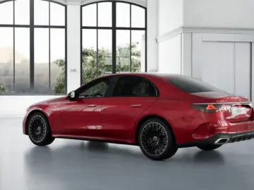 Mercedes-Benz E 300 de 4M AMG