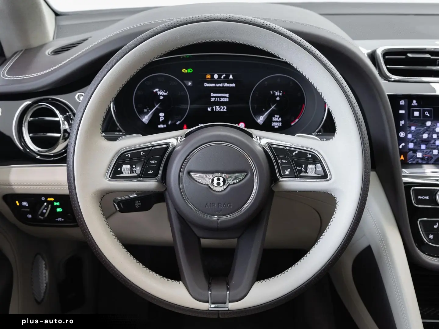 Bentayga V8 von BENTLEY FRANKFURT