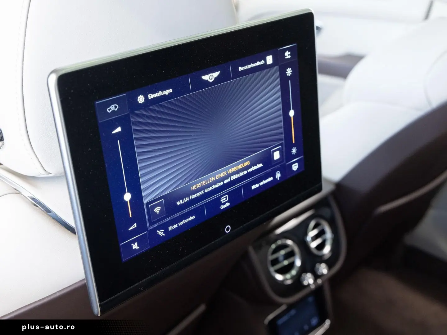 Bentayga V8 von BENTLEY FRANKFURT