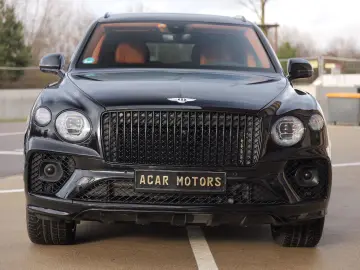 Bentayga 4.0 V8 EWB Azure 4WD Long Lang