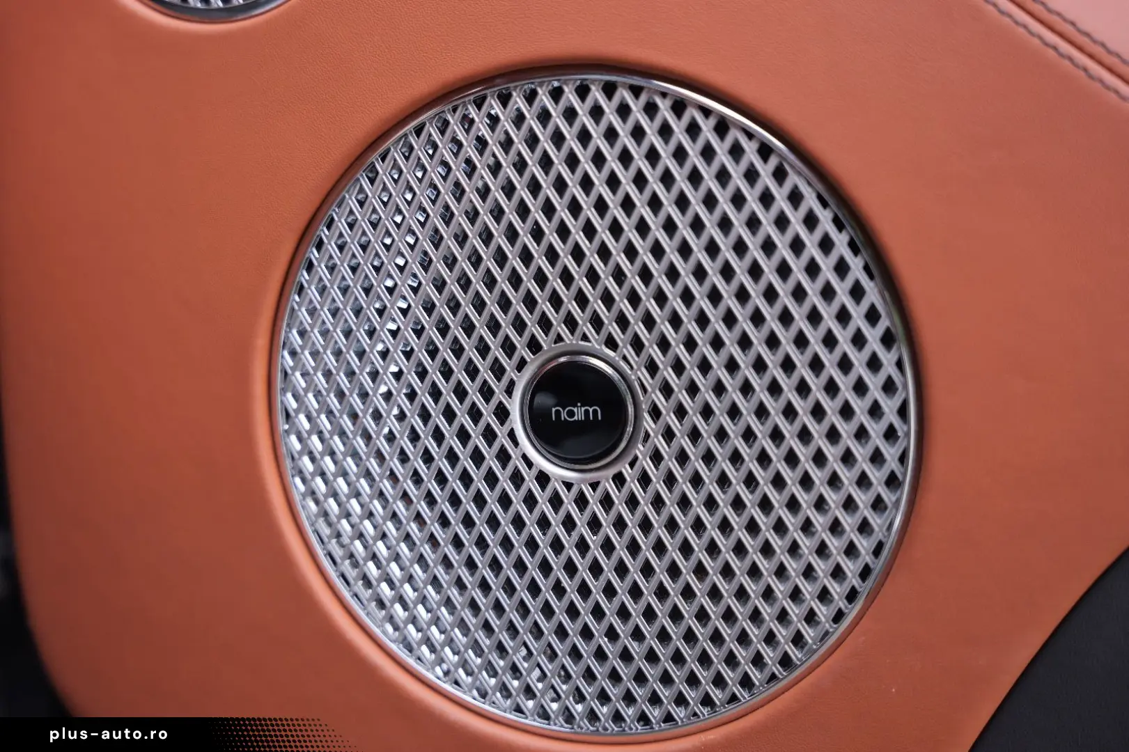 Bentayga 4.0 V8 EWB Azure 4WD Long Lang