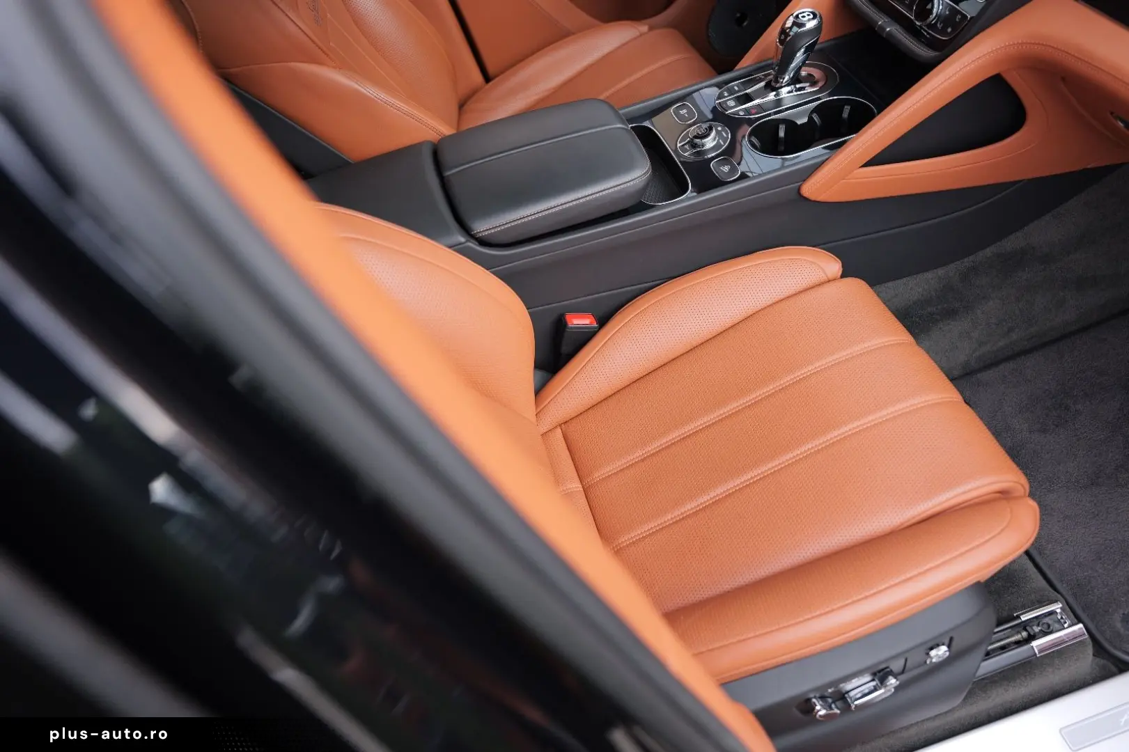 Bentayga 4.0 V8 EWB Azure 4WD Long Lang