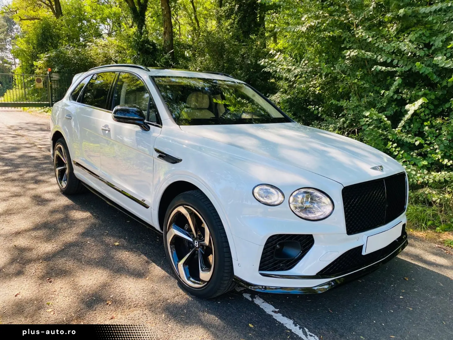 Bentayga 4.0 V8 S   1. Hand   Neuwertig