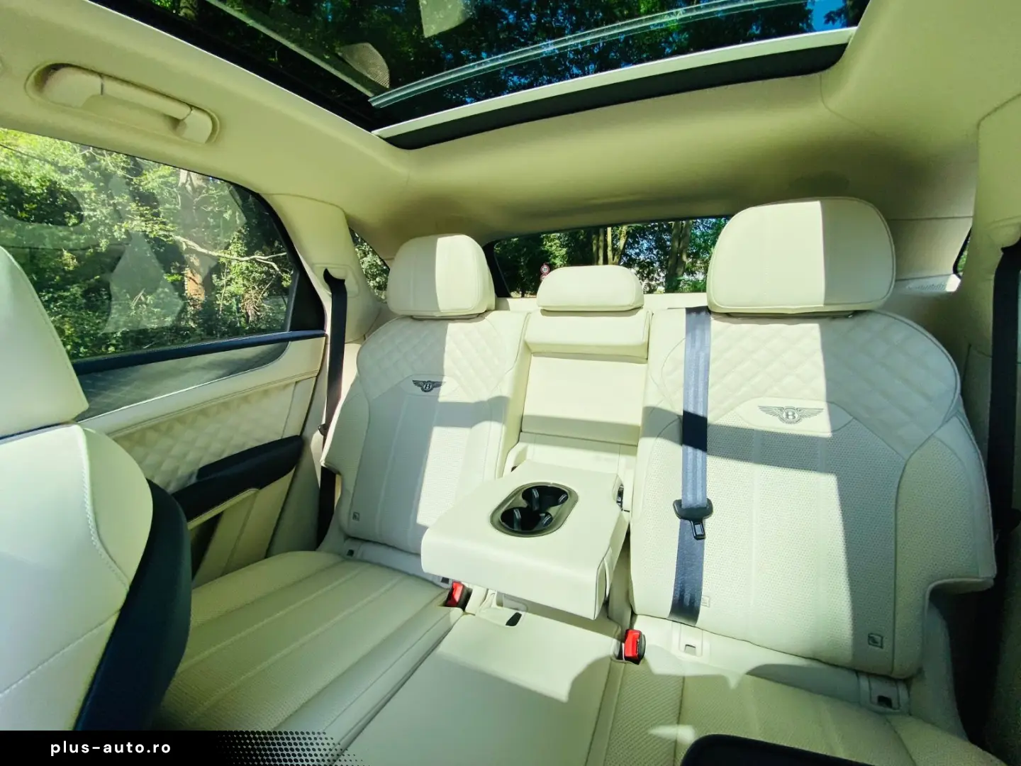 Bentayga 4.0 V8 S   1. Hand   Neuwertig