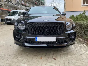 Bentayga V8S Blackline