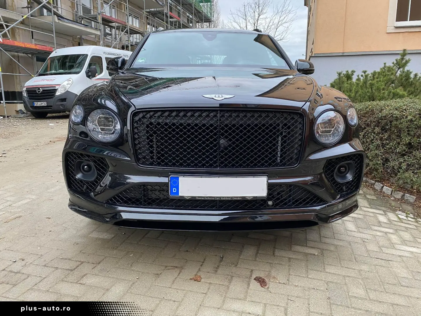 Bentayga V8S Blackline
