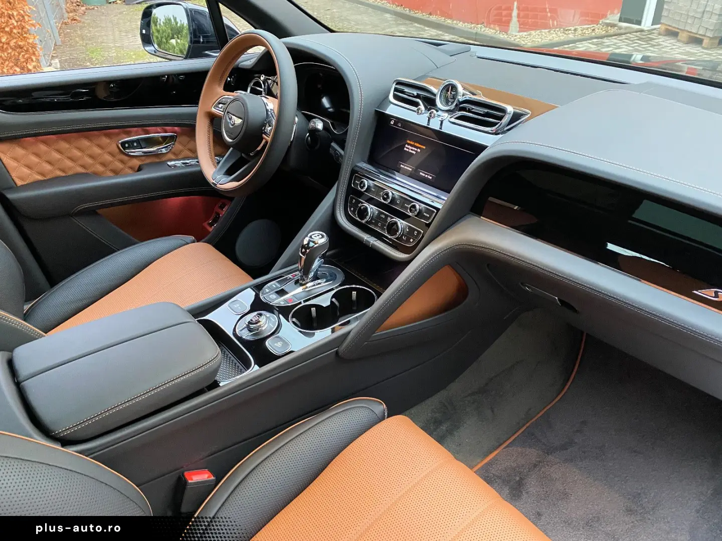 Bentayga V8S Blackline