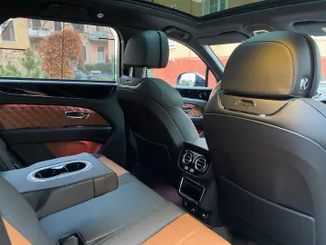 Bentayga V8S Blackline