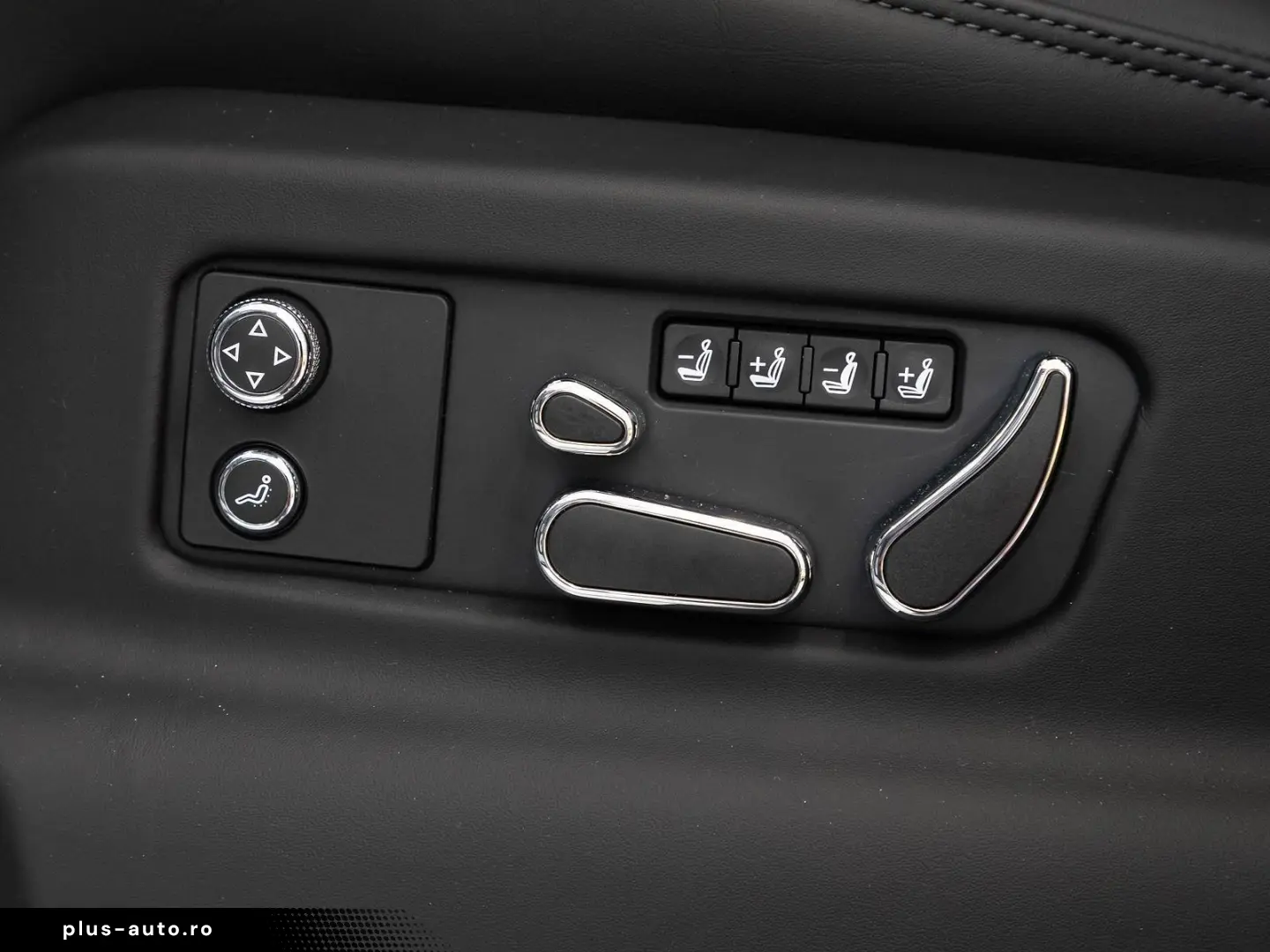 Bentayga V8 von BENTLEY MANNHEIM