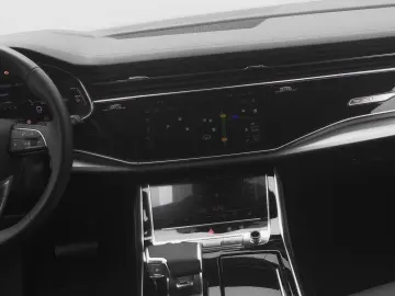 Q7 S line 45 TDI qu.  AHK HdUp Luft Matrix 8fach