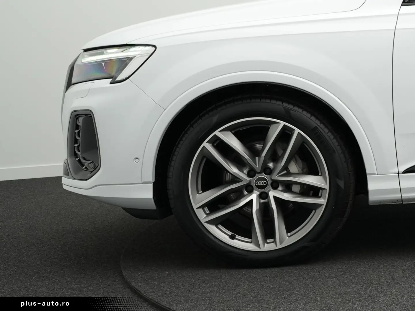 Q7 S line 45 TDI qu.  AHK HdUp Luft Matrix 8fach