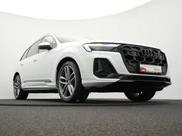 Q7 S line 45 TDI qu.  AHK HdUp Luft Matrix 8fach