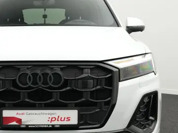 Q7 S line 45 TDI qu.  AHK HdUp Luft Matrix 8fach