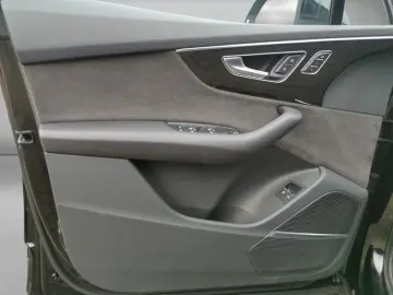 Q7 S line 55 TFSI e quattro tiptronic