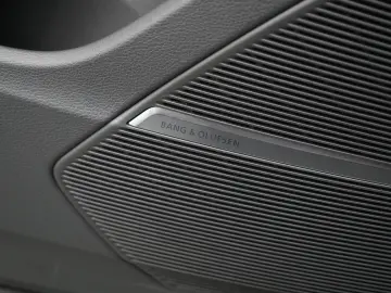 Q7 S line 7-SITZER STANDHZ LASER PANO B&O LUFT