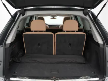 Q7 S line 7-SITZER STANDHZ LASER PANO B&O LUFT