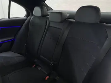 E 300 de 4M AMG NIGHT DISTR AHK LED KAMERA KLIMA