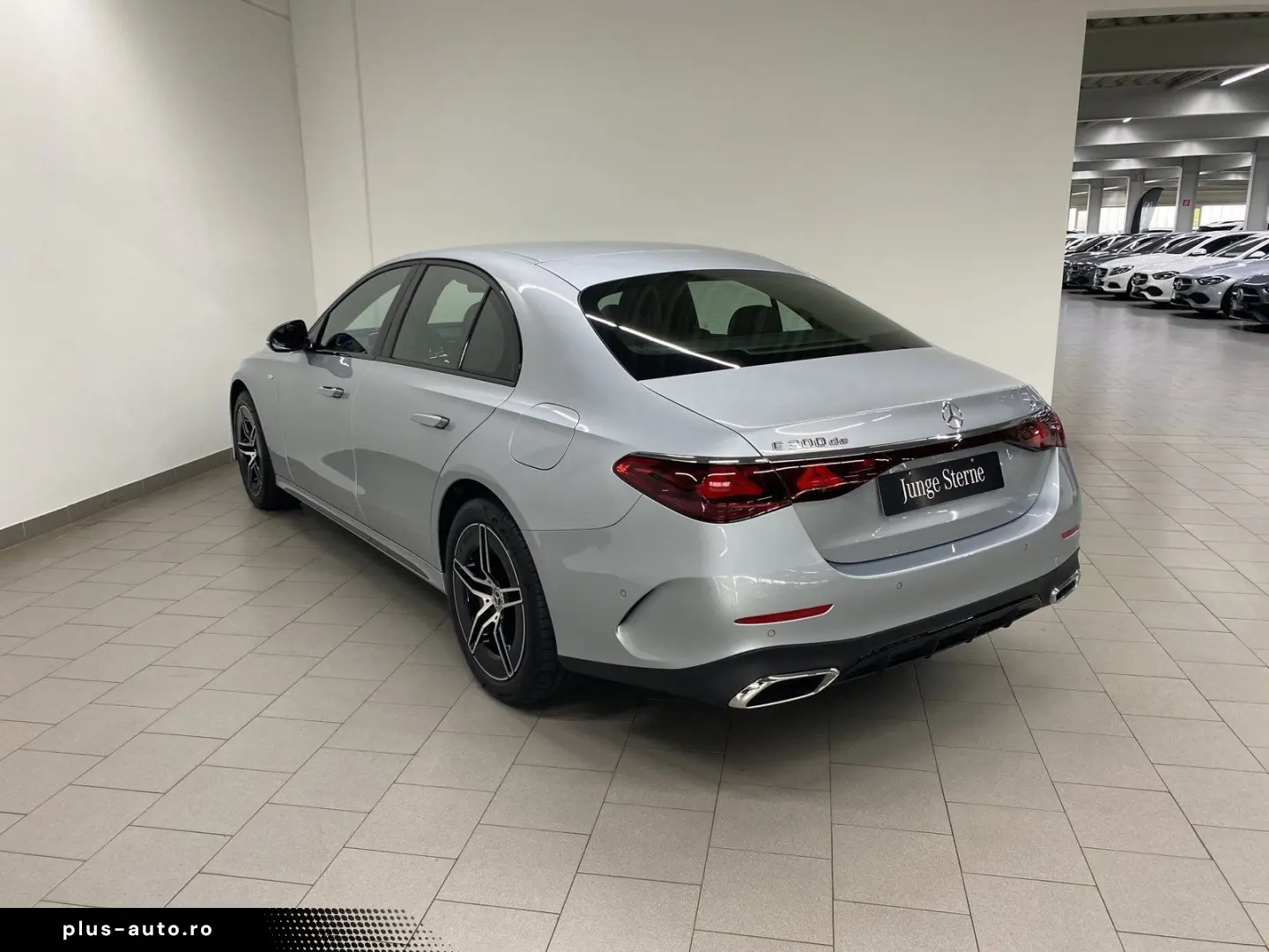 E 300 de 4M AMG NIGHT DISTR AHK LED KAMERA KLIMA