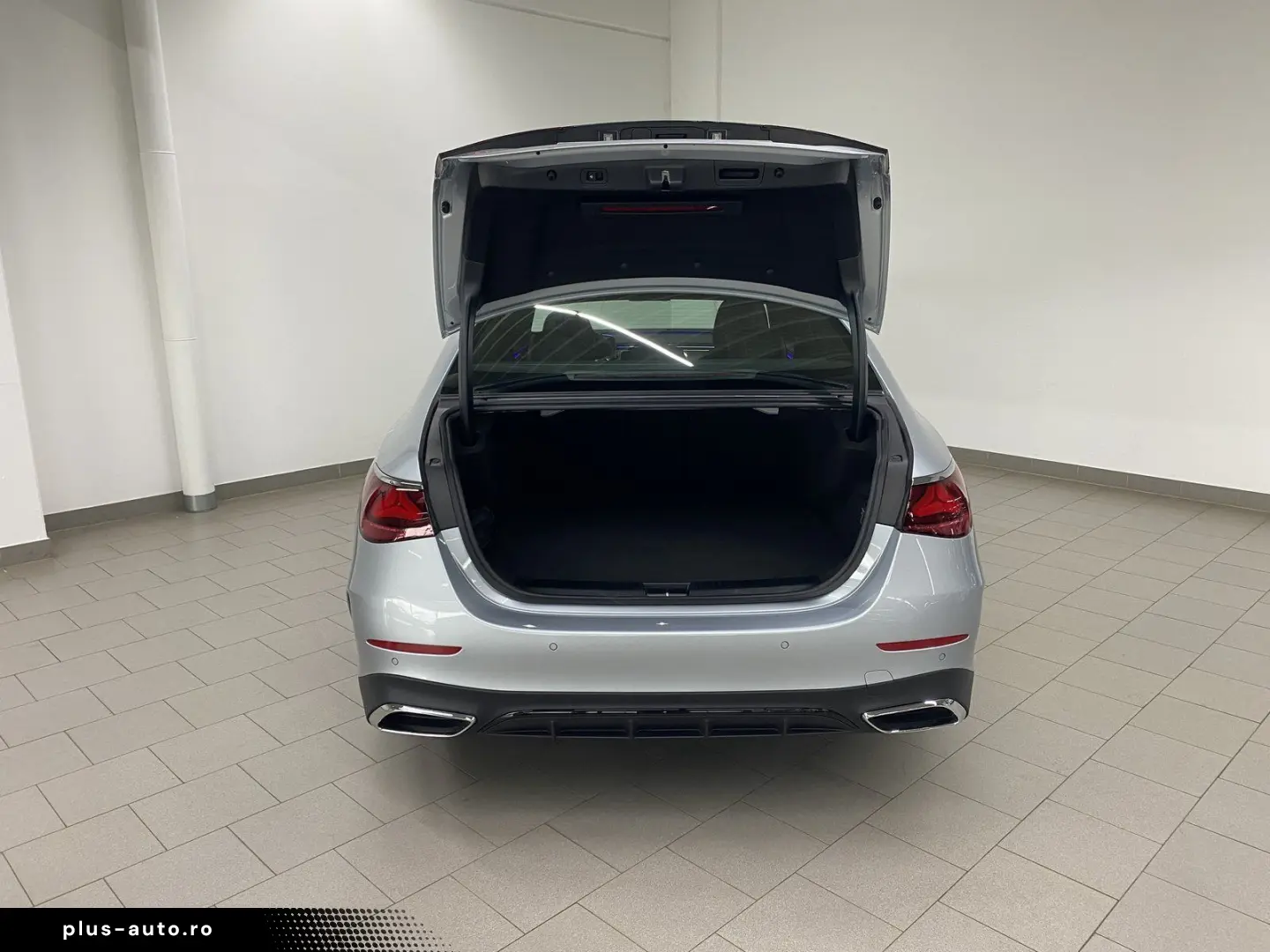 E 300 de 4M AMG NIGHT DISTR AHK LED KAMERA KLIMA