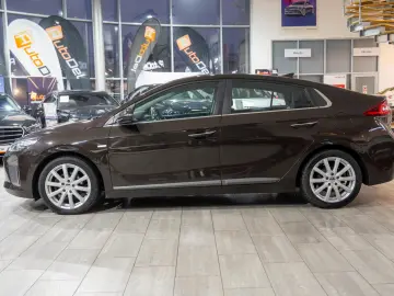 Hyundai Ioniq  Premium  Hybrid