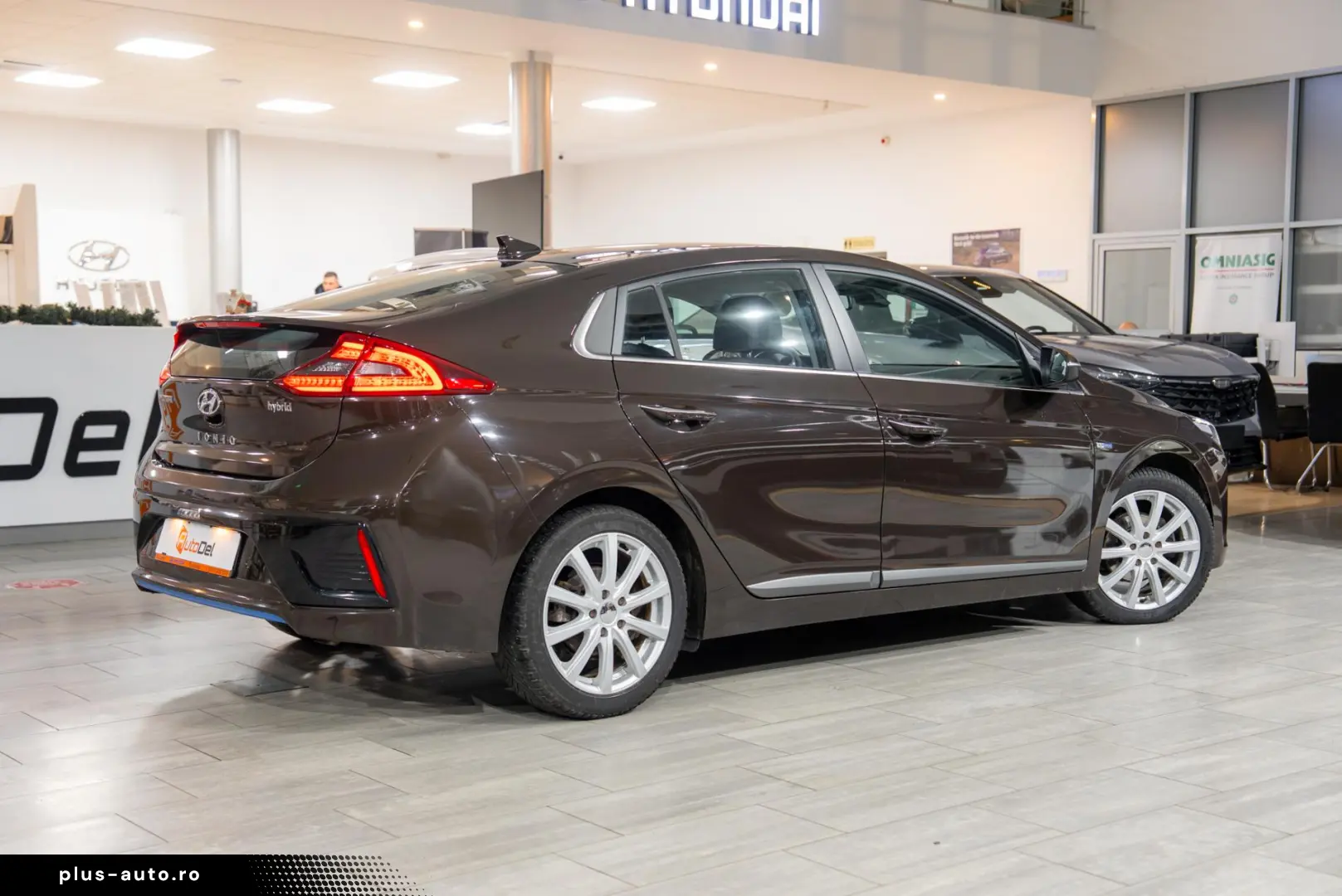 Hyundai Ioniq  Premium  Hybrid
