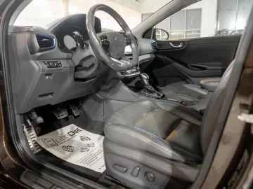 Hyundai Ioniq  Premium  Hybrid