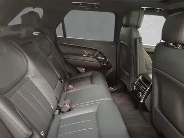 Range Rover Sport D300 Dynamic SE