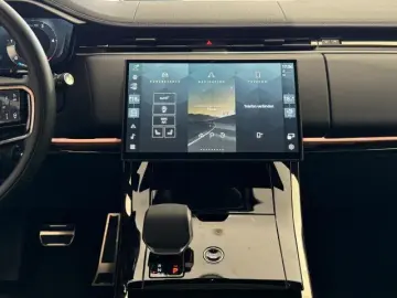 Range Rover Sport D300 Dyn Black Pack SE AHK HUD