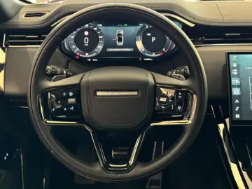 Range Rover Sport D300 Dyn Black Pack SE AHK HUD