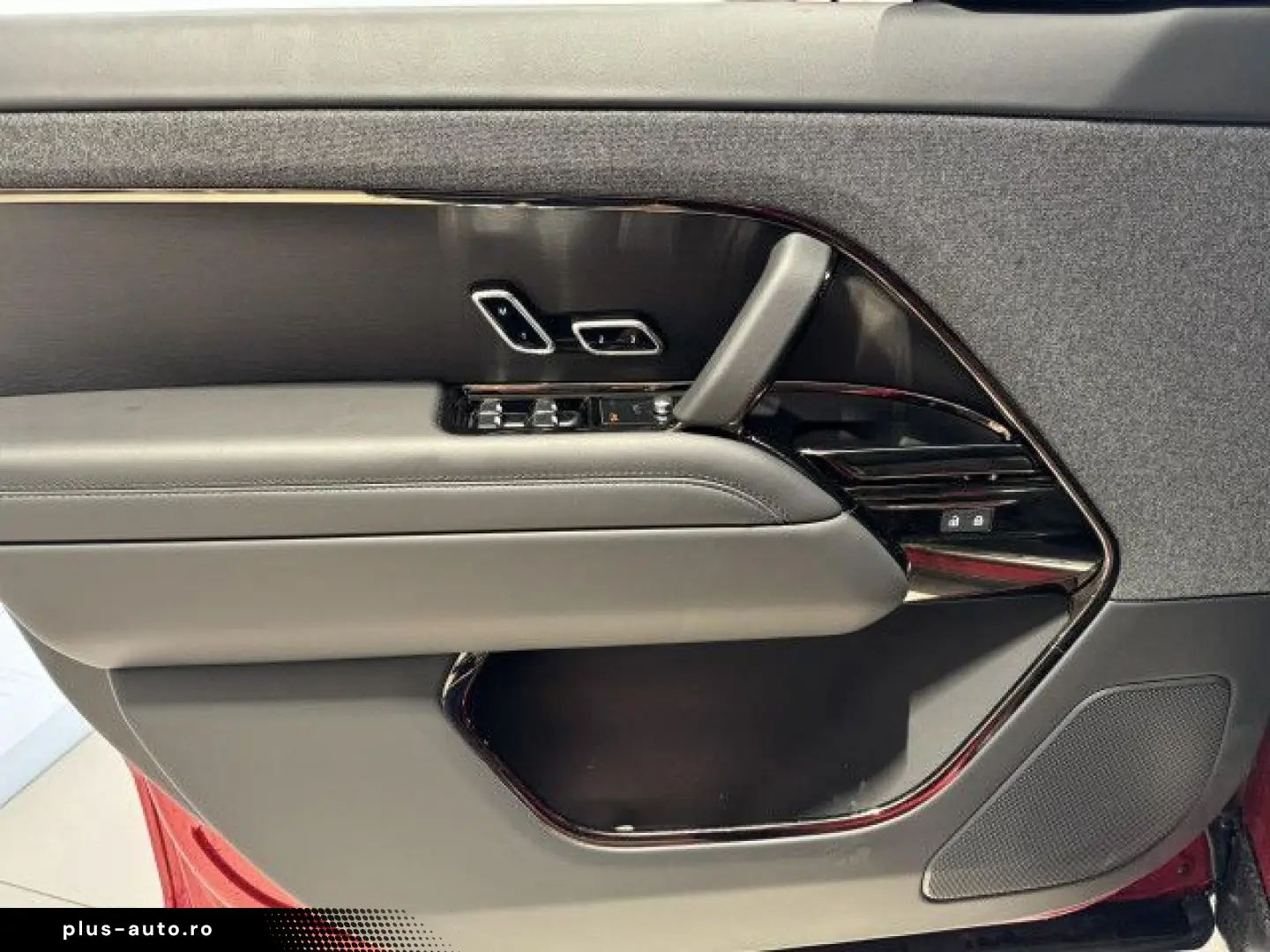 Range Rover Sport D300 Dyn Black Pack SE AHK HUD