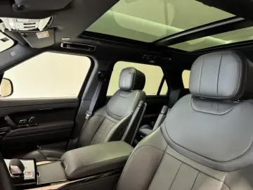 Range Rover Sport D300 Dyn Black Pack SE AHK HUD