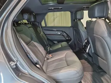 Range Rover Sport D300 Dynamic SE