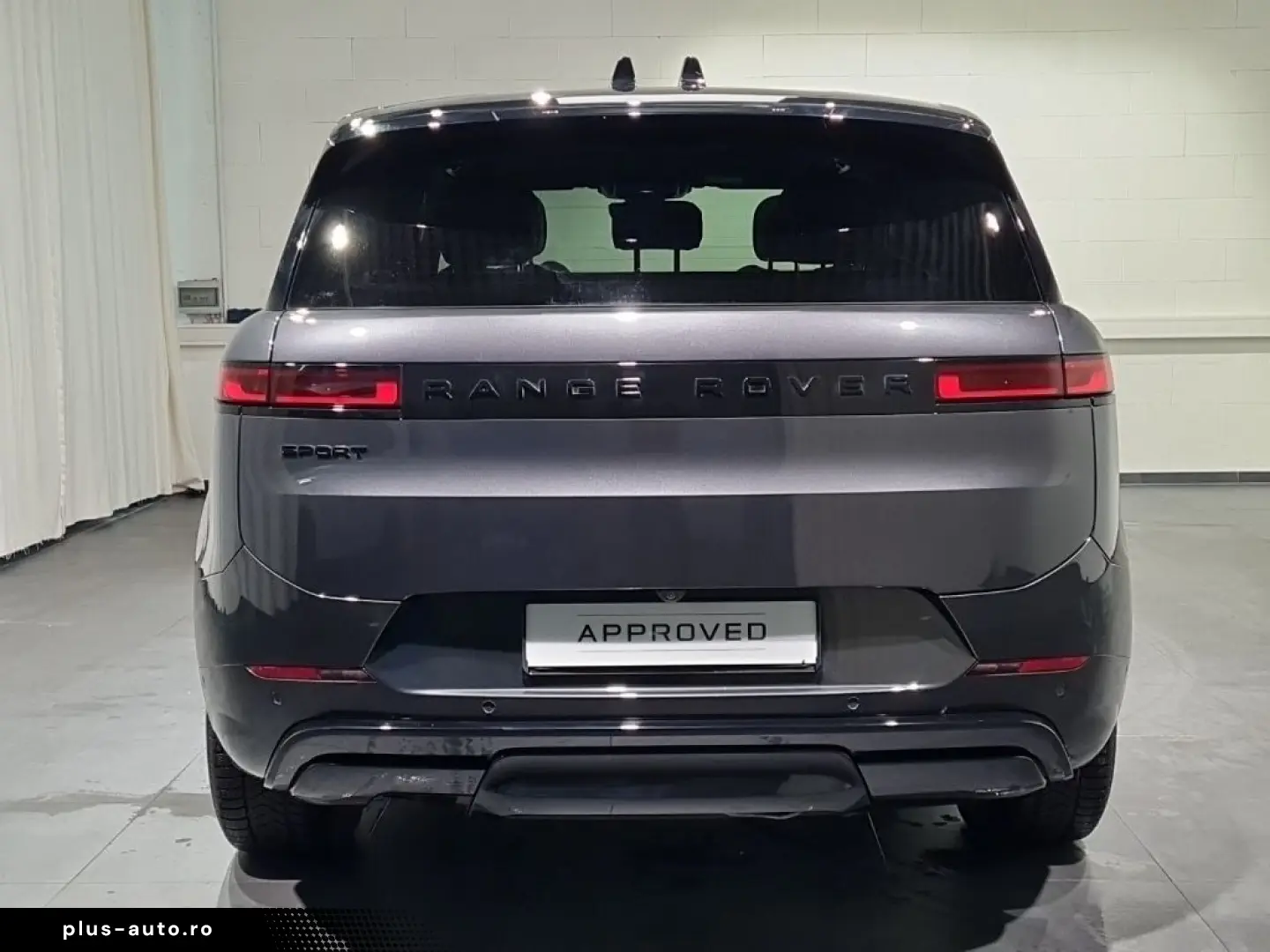 Range Rover Sport D300 Dynamic SE